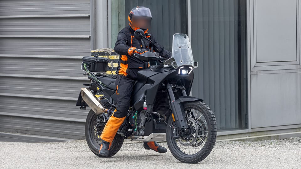KTM's Next 790 Adventure Was Just Caught Wearing a Real Gas Tank