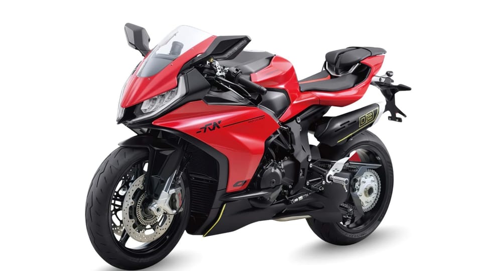 QJMotor SRK 1051 RR four-cylinder superbike, front three-quarter studio press shot