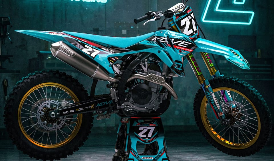 Kove factory MXGP team announcement graphic